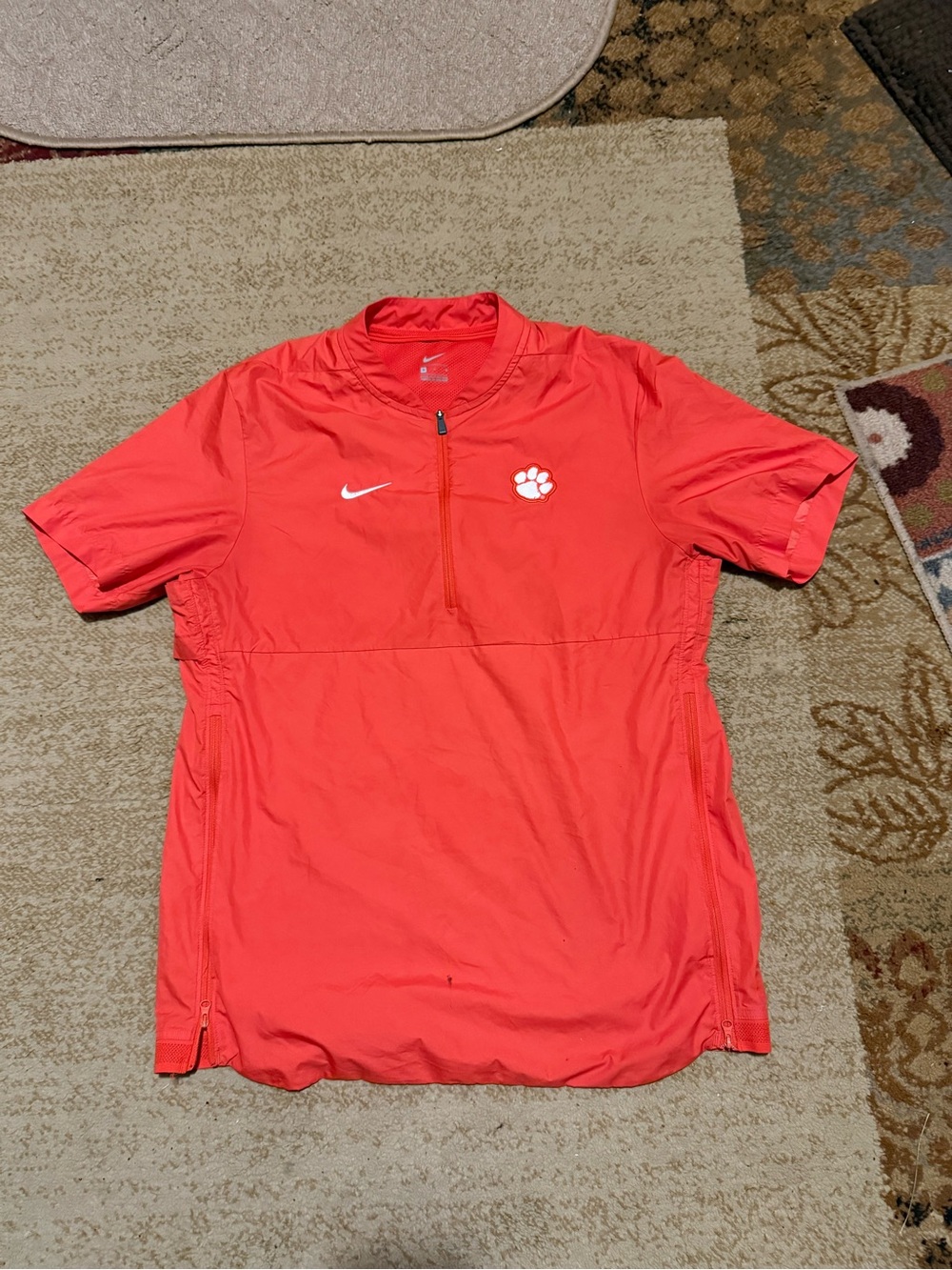 Clemson Tigers football coaches, jacket, Nike size M short sleeve
